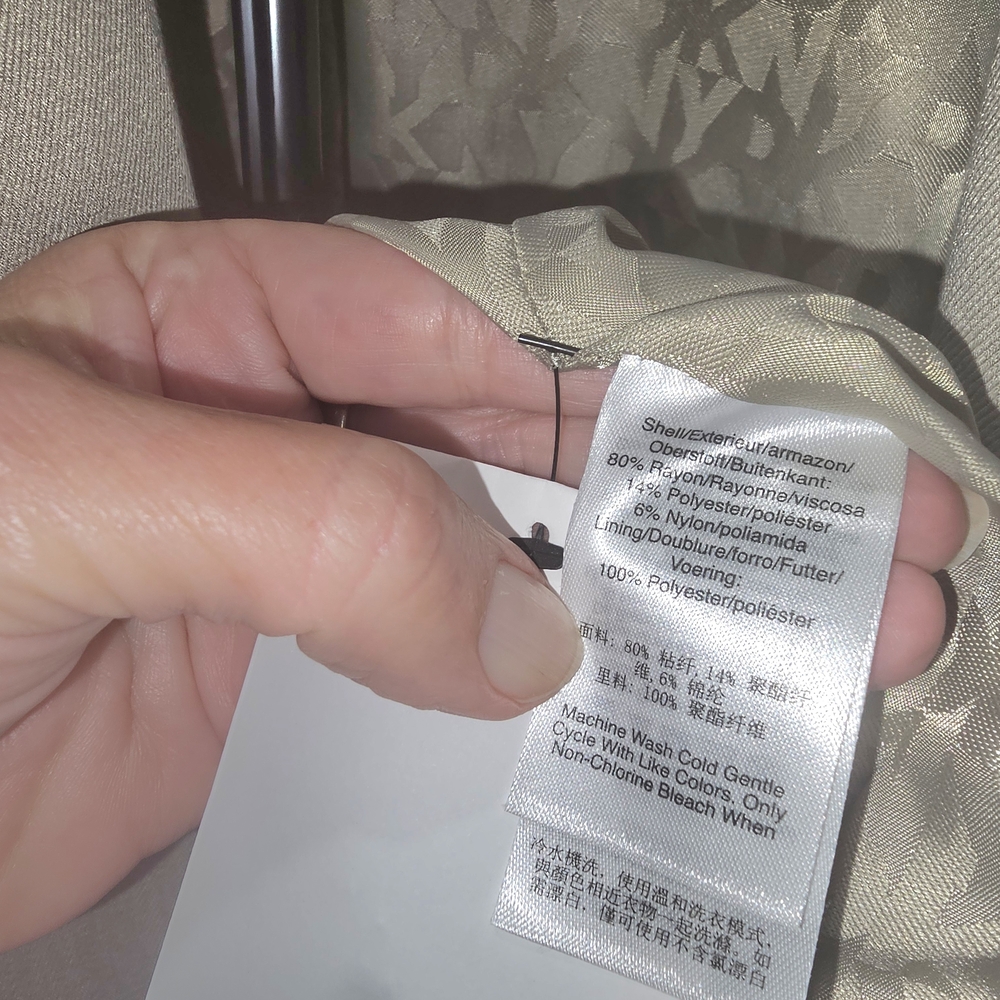 NWT - DKNY Gray Blazer Lg - Picture 6 of 7